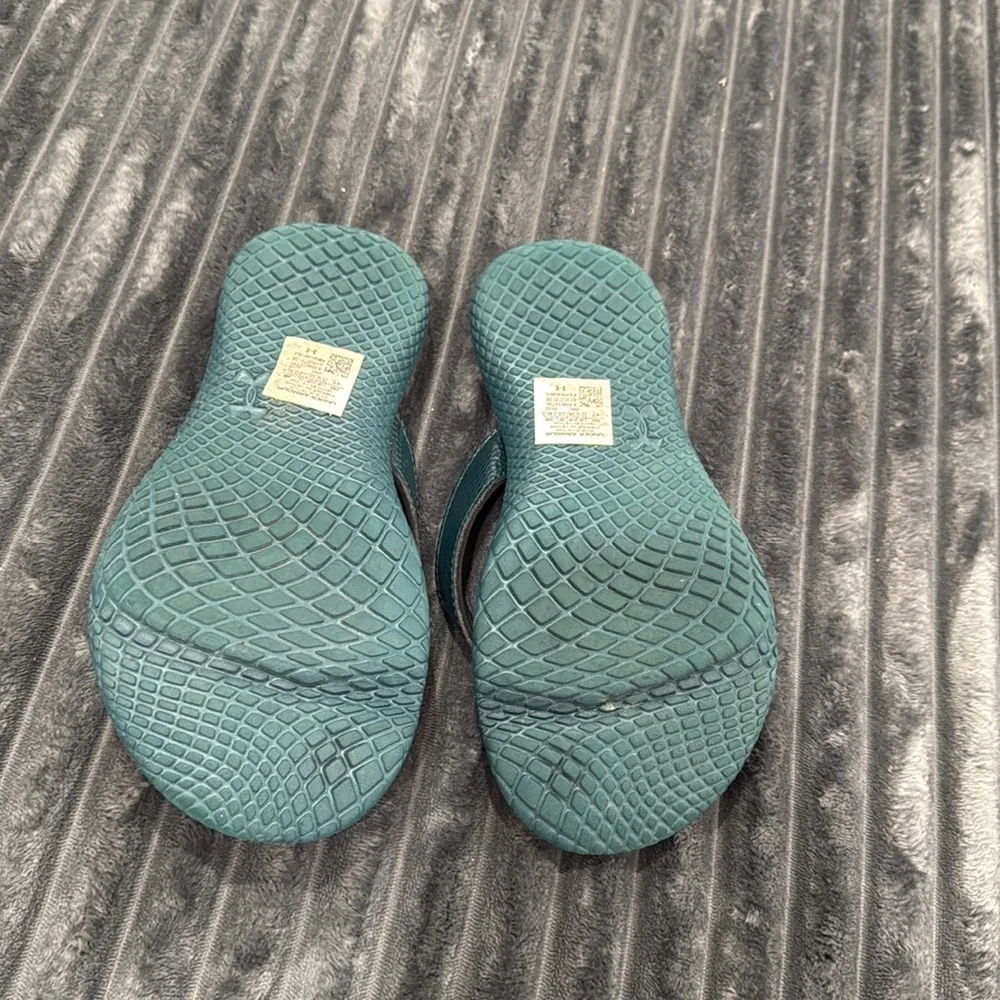 Under Armour Dark Green Memory Foam Sandals Flip Flops 4